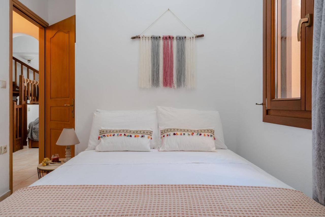Small Apartment In Grotta Naxos Naxos City Exterior photo
