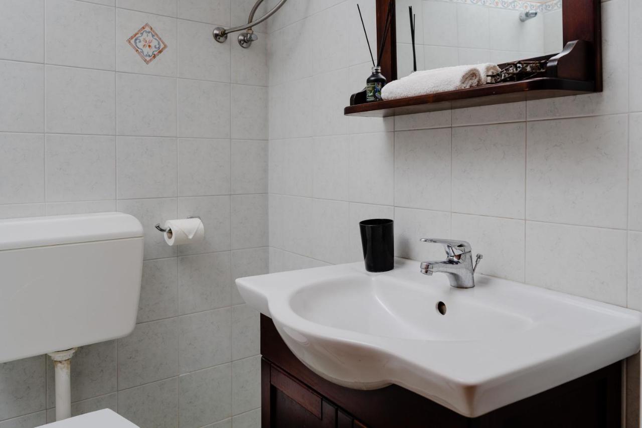 Small Apartment In Grotta Naxos Naxos City Exterior photo