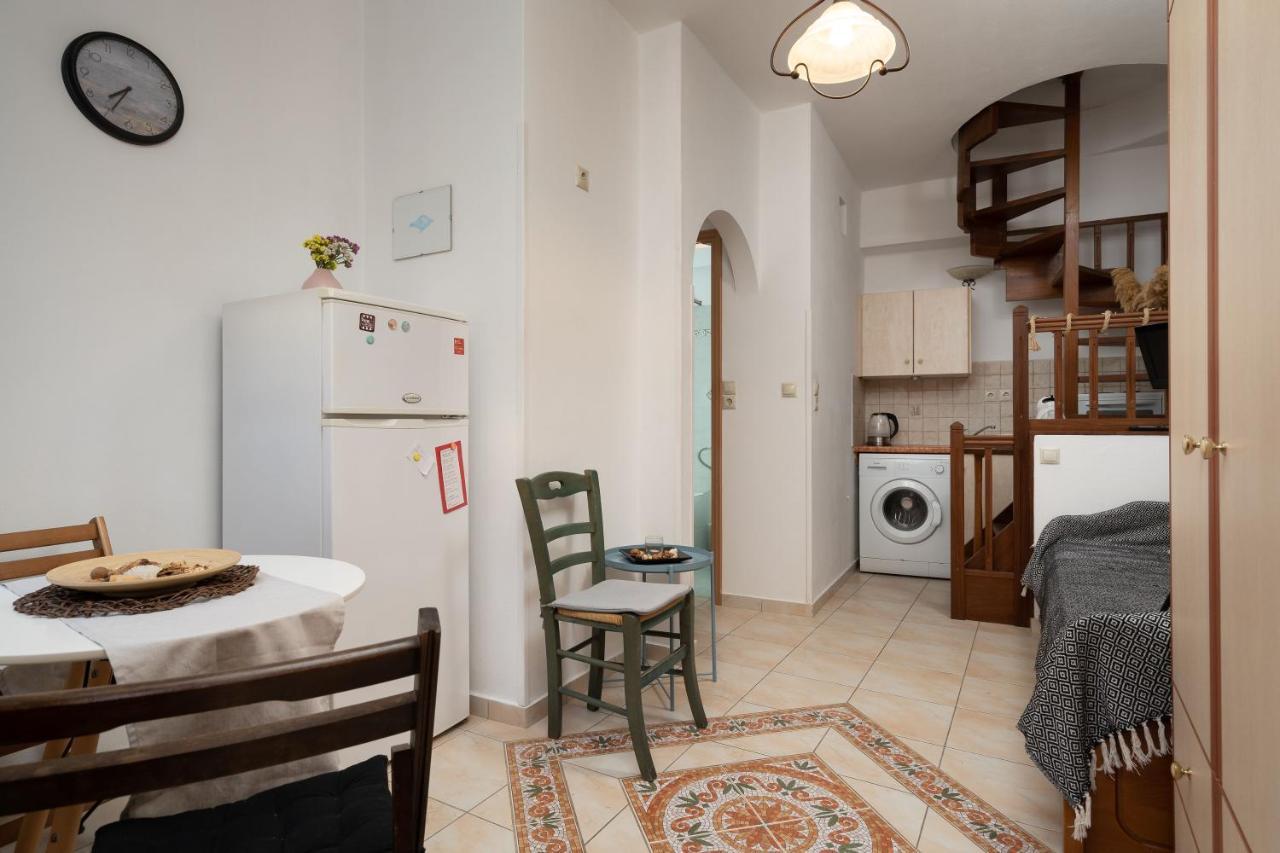 Small Apartment In Grotta Naxos Naxos City Exterior photo