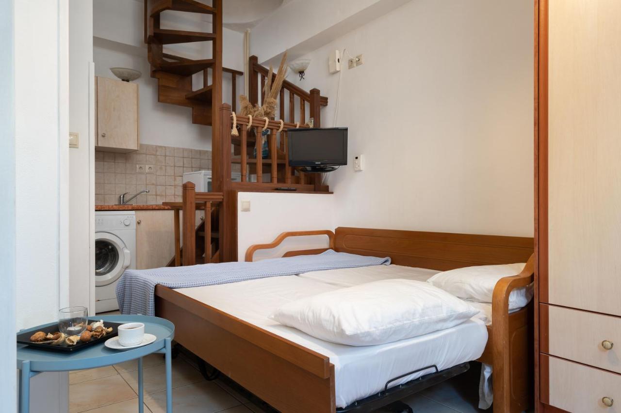 Small Apartment In Grotta Naxos Naxos City Exterior photo